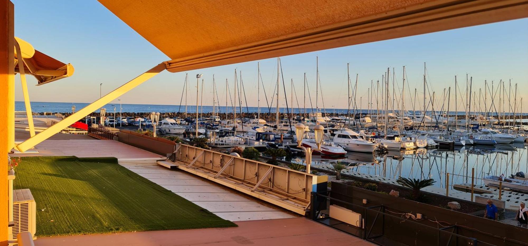 Residence De Standing La Pecherie Spacieux T3 Comme Un Cocon Familial Vue Mer Et Sur L'Avant Port Sur Le Bout Du Bout De Cap D'Agde Seule Cap En Occitanie Exteriér fotografie